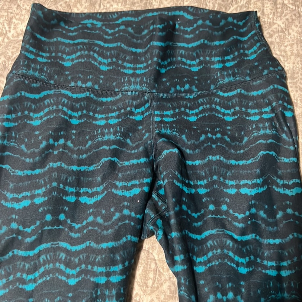 Fabletics - Picture 2 of 2
